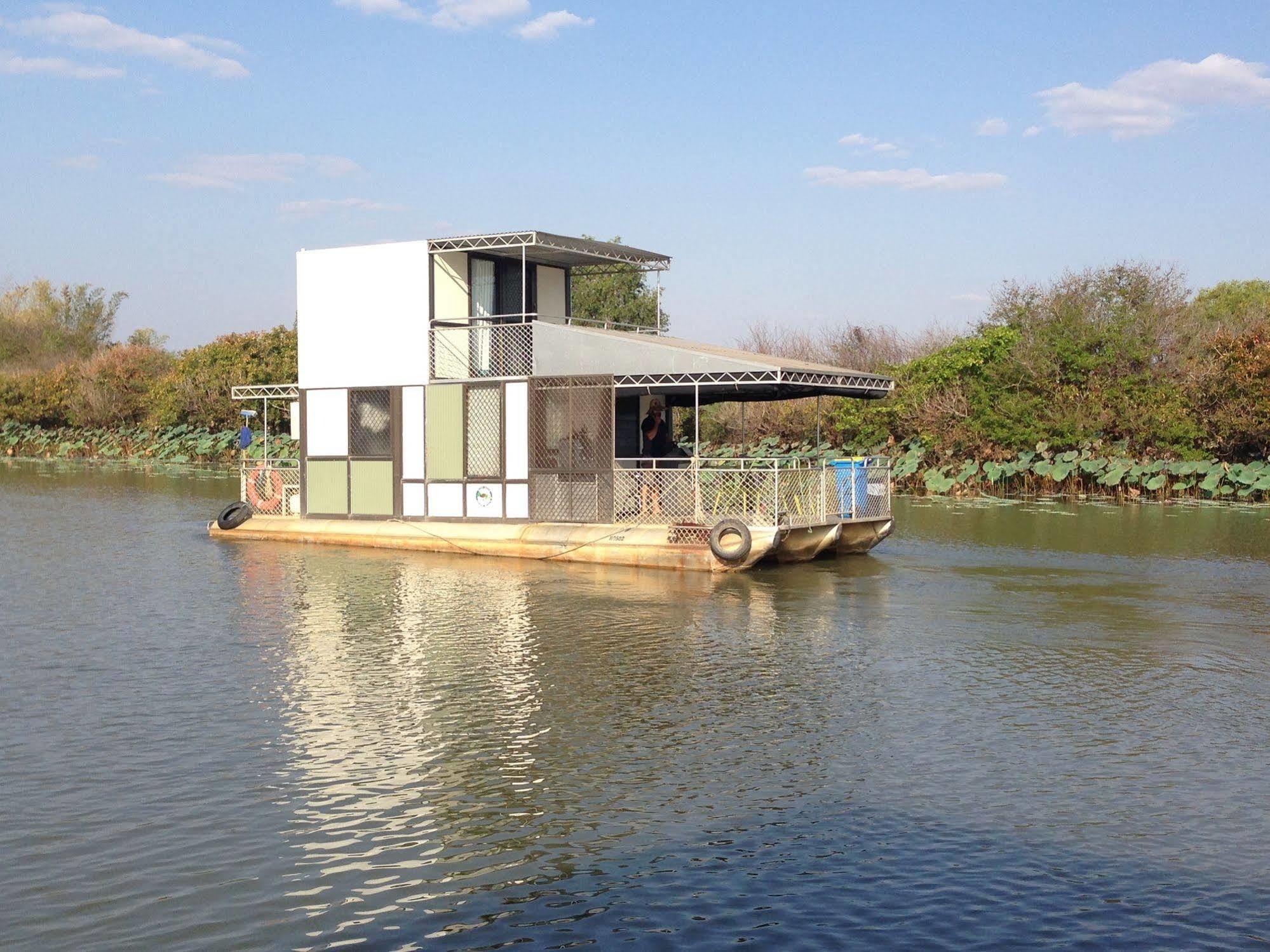 Corroboree Houseboats Marrakai Exterior foto